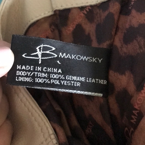 B. Makowsky beige taupe leather hobo shoulder bag - Picture 10 of 16